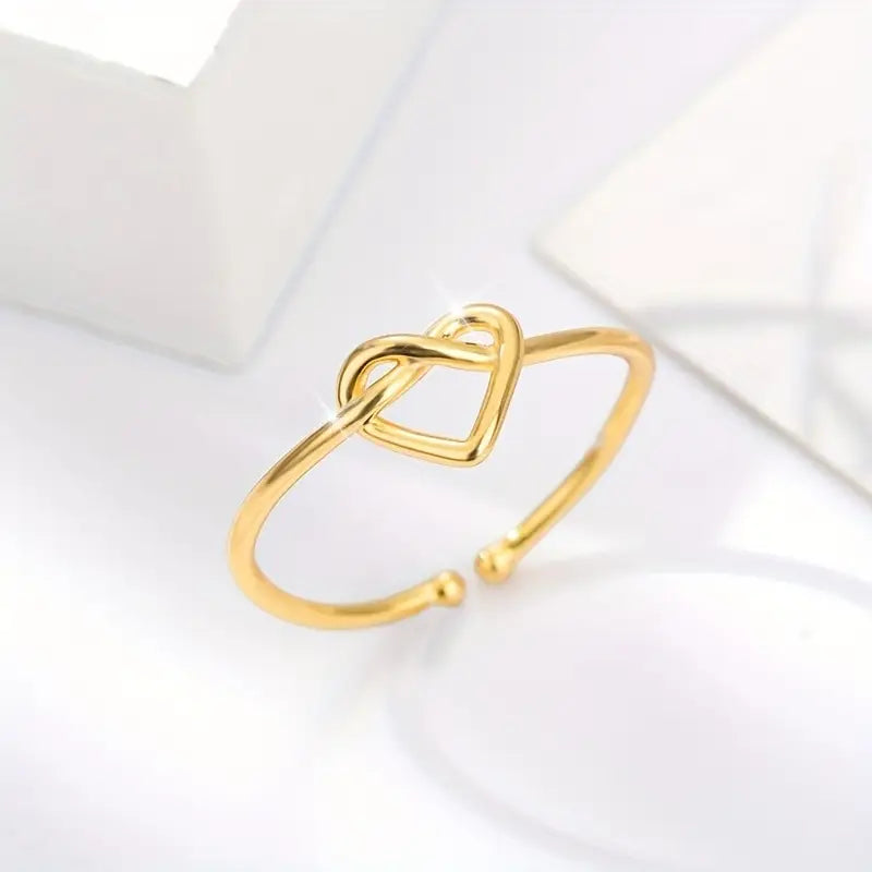 Mora | Dames ring met hart en infinity symbool | Goudkleurig