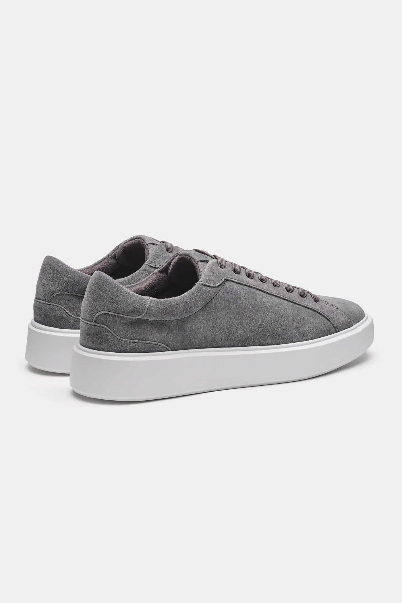 Herensneakers | Grijs Suède | Minimalistische Luxe met Witte Zool