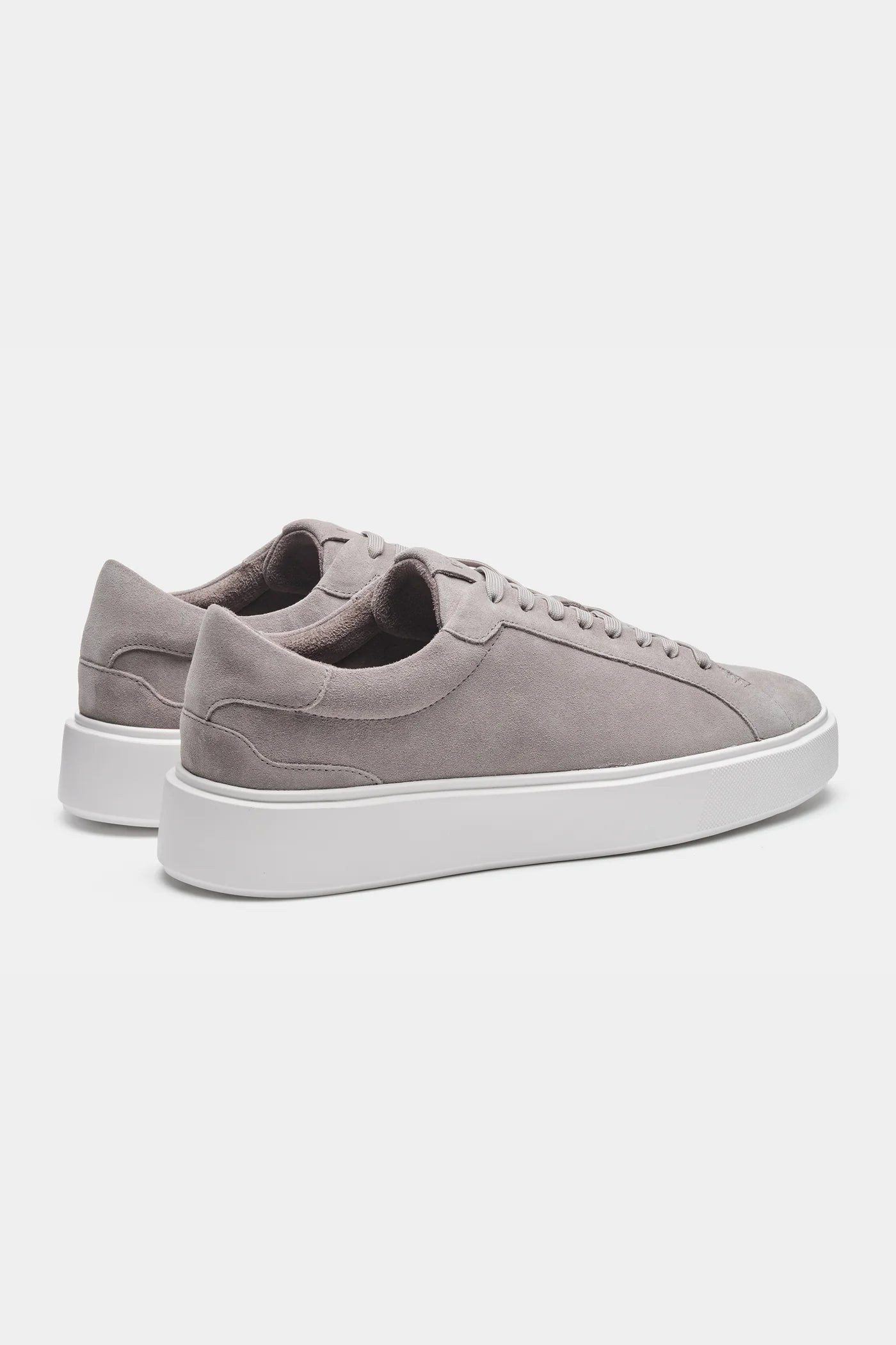 Herensneakers | Lichtgrijs Suède | Minimalistisch & Luxe met Witte Zool