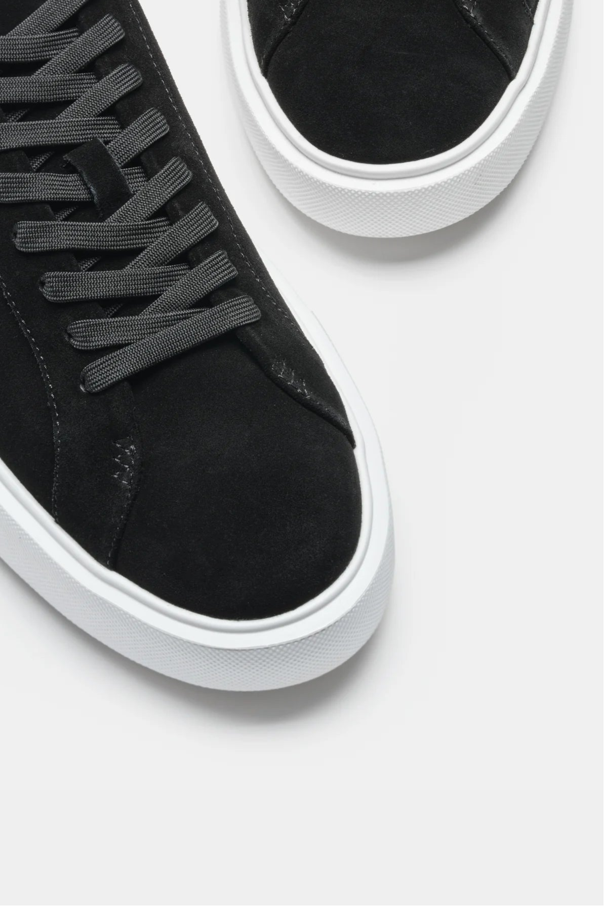 Herensneakers | Zwart Suède | Minimalistische Luxe met Witte Zool