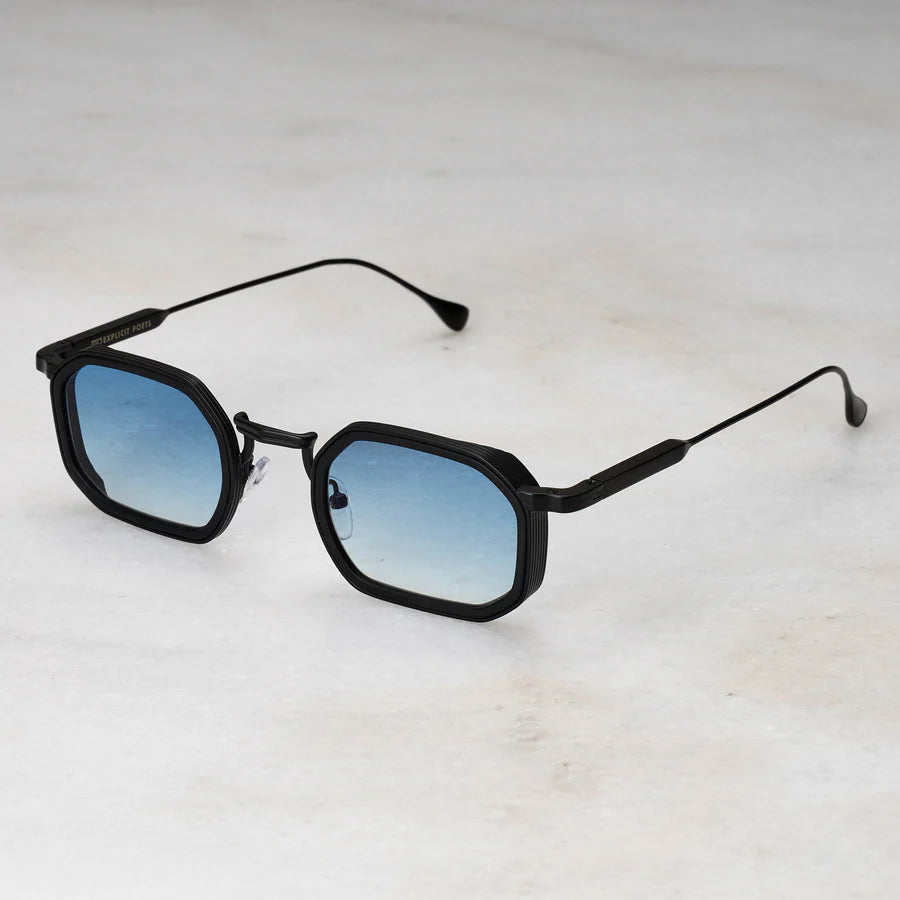 Lex Blue | Geometrische zonnebril | Zwart montuur & blauwe glazen