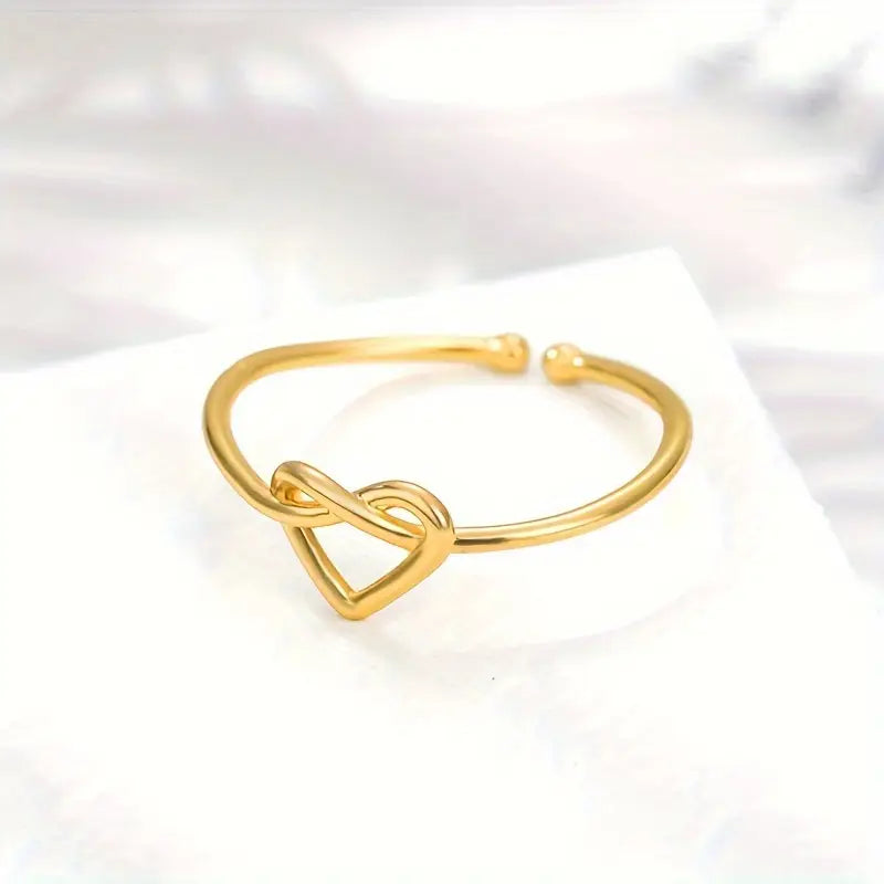 Mora | Dames ring met hart en infinity symbool | Goudkleurig