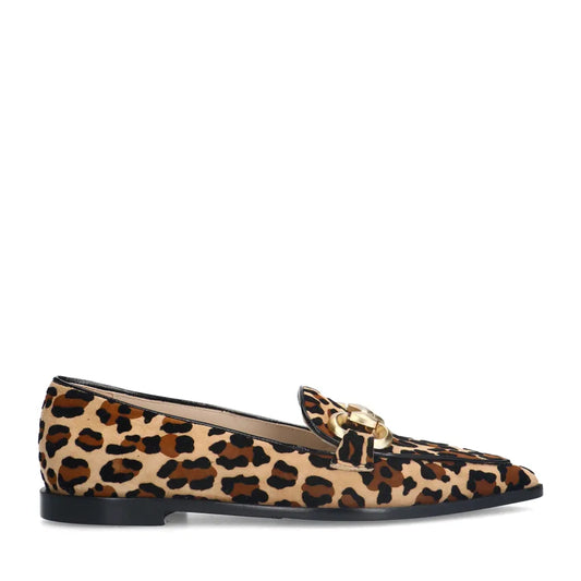 Dames Loafers | Luipaardprint | Suède Instappers met Goudkleurige Ketting