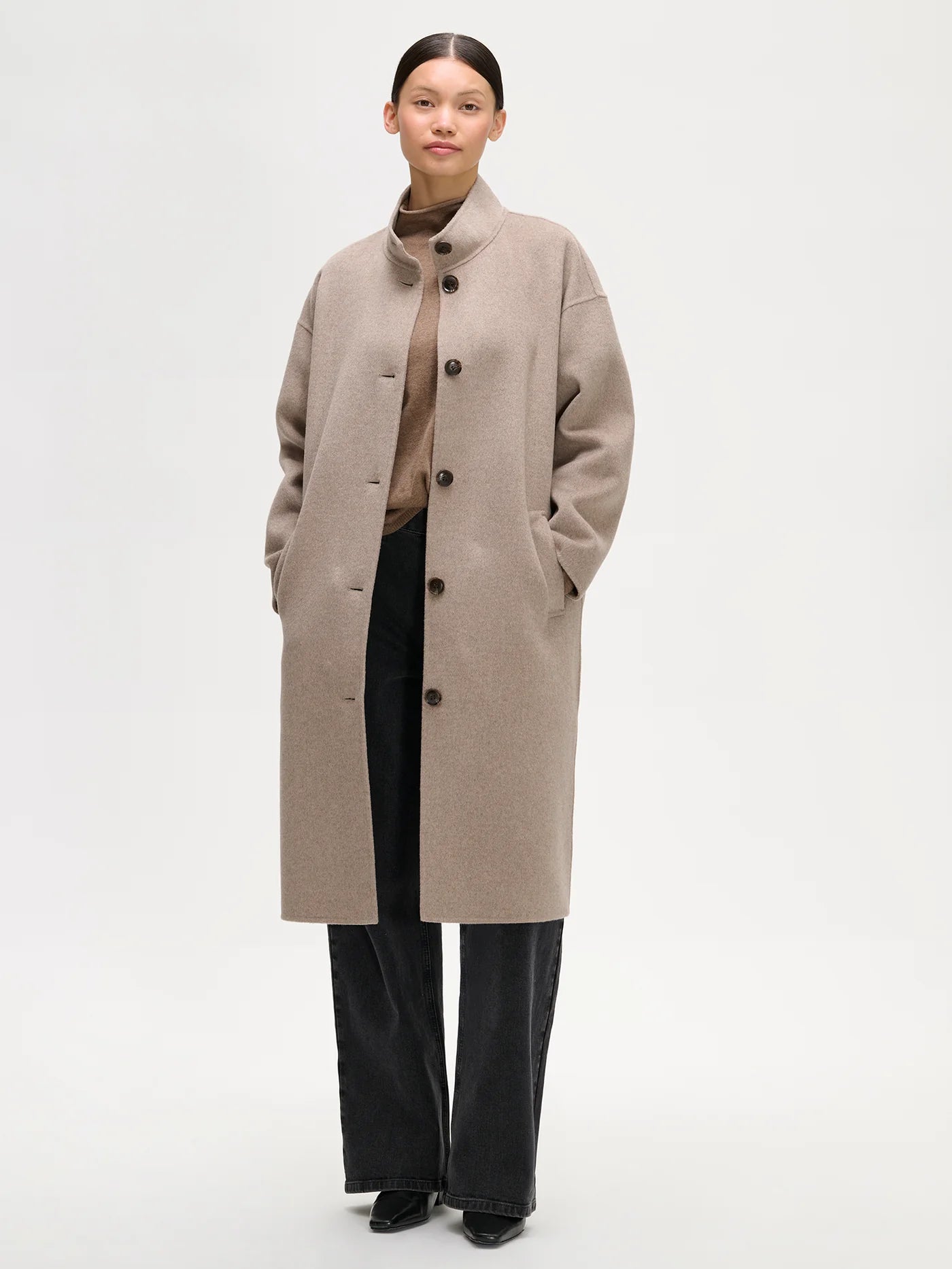 Dames Mantel Beige | Hoge Kraag | Enkelrij Knopen | Winterjas