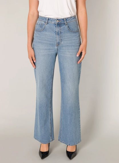 Dames Spijkerbroek Lichtblauw | Hoge Taille | Flared Fit | 5-Pocket Design