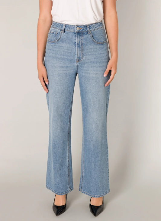 Dames Spijkerbroek Lichtblauw | Hoge Taille | Flared Fit | 5-Pocket Design