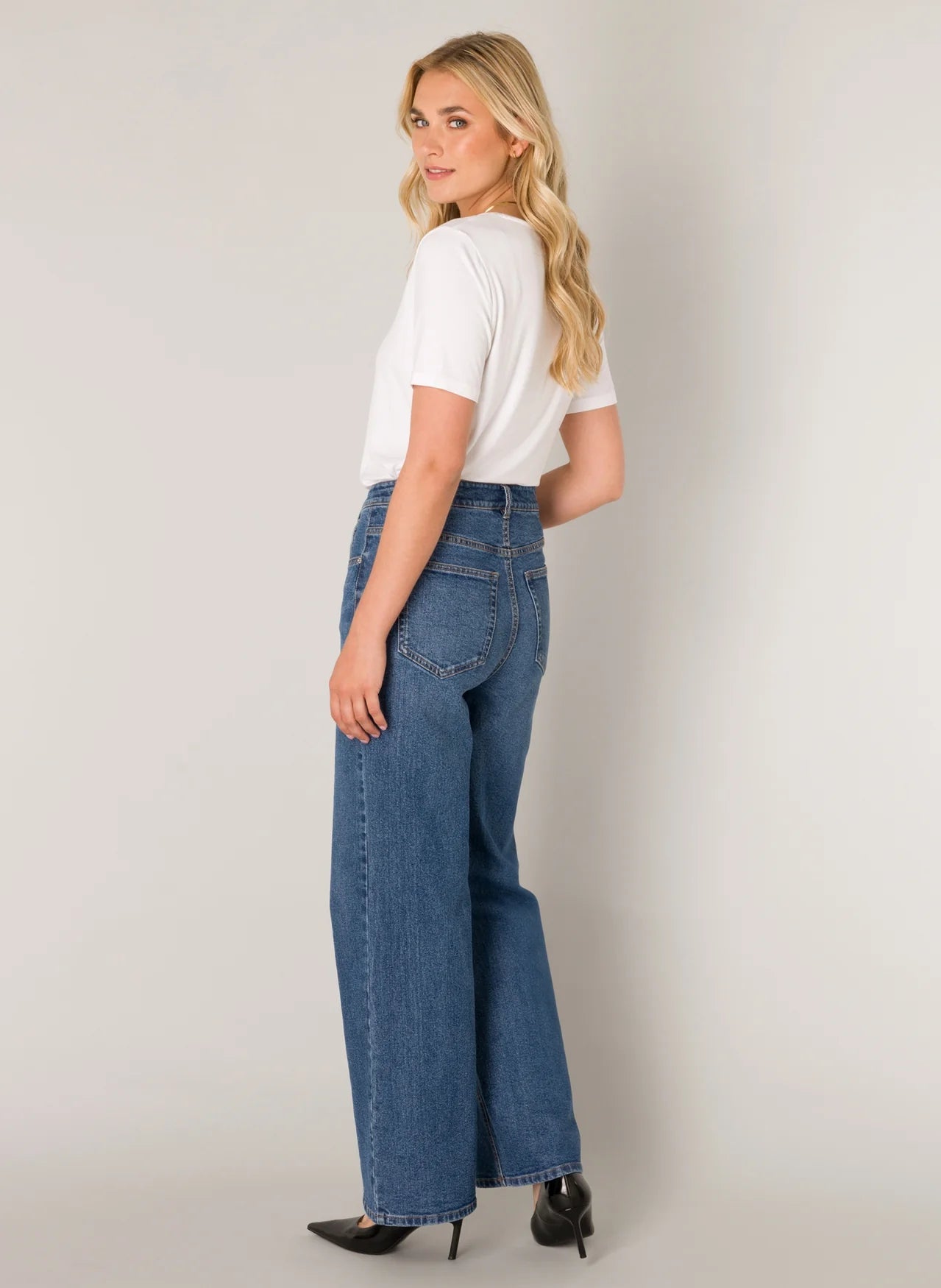 Dames Spijkerbroek Blauw | Hoge Taille | Wide Leg | Klassiek 5-Pocket Model