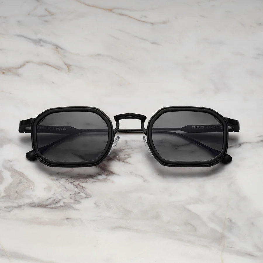 Lex Phantom | Zwarte geometrische zonnebril | Smoke glazen | Stoere look