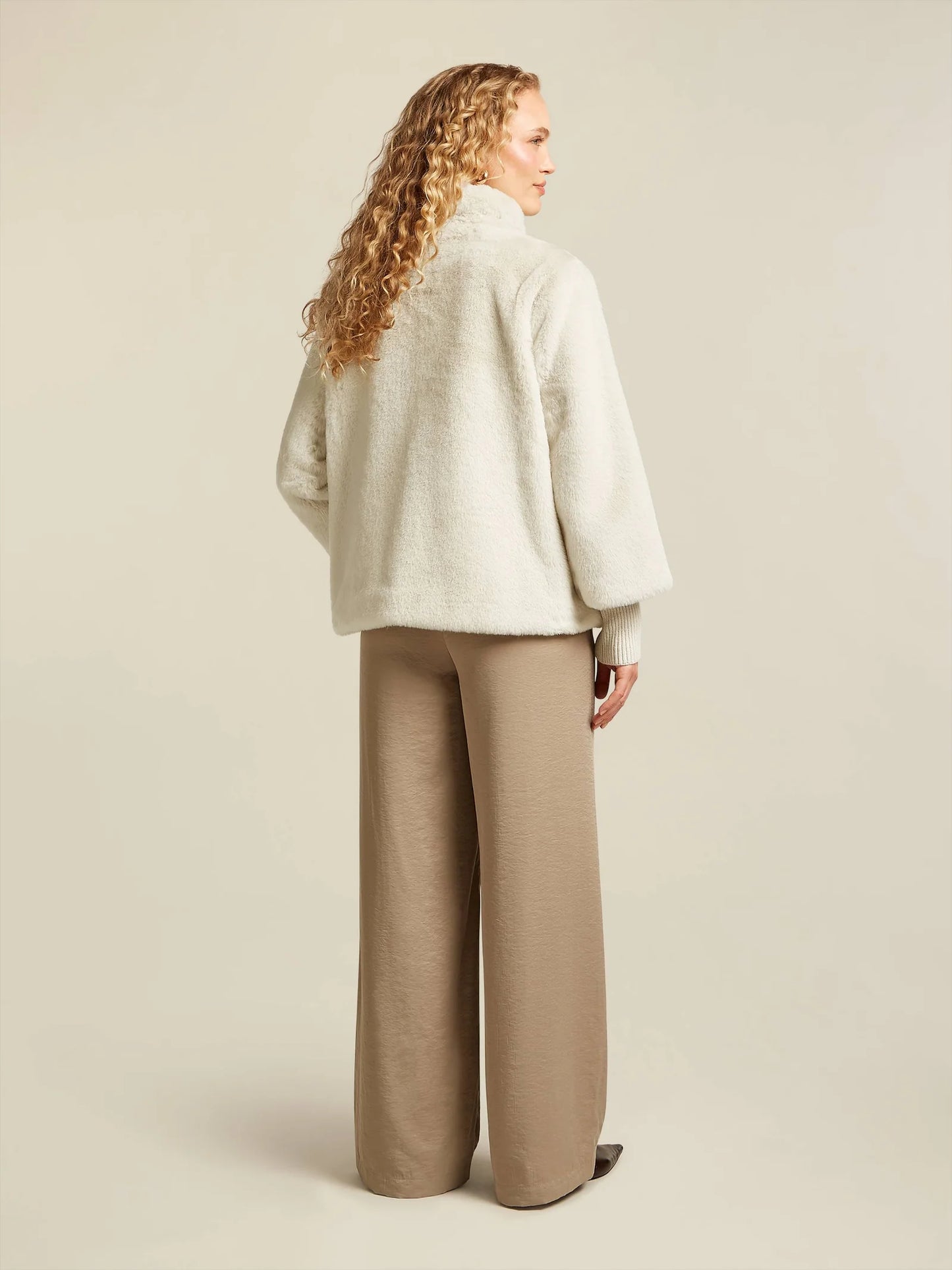 Dames Jas Crème | Hoge Kraag | Faux Fur | Winterjas