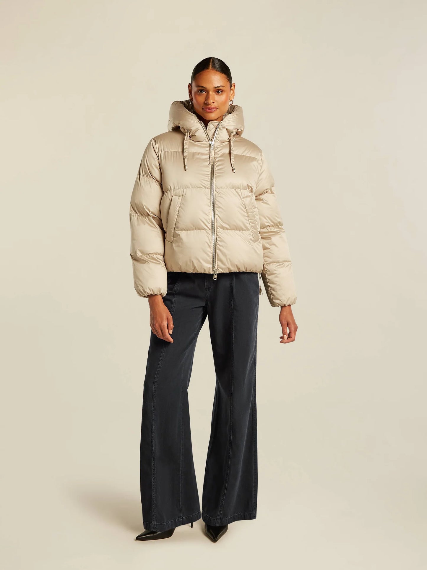 Dames Pufferjas Beige | Gewatteerd | Capuchon | Rits