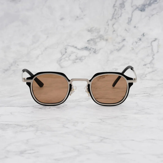 Triton Bronze | Zonnebril met zwart-zilver frame en warme bronzen glazen