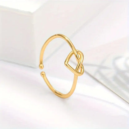Mora | Dames ring met hart en infinity symbool | Goudkleurig