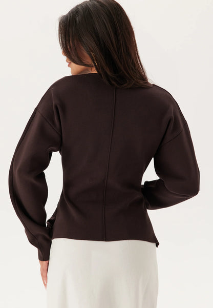 Donkerbruine Scuba Top | V-Hals Blouse van Polyester Blend | Lange Mouwen Dames