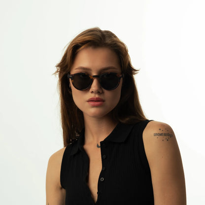 Leopard | Zonnebril met donkergroene glazen | Tortoise montuur